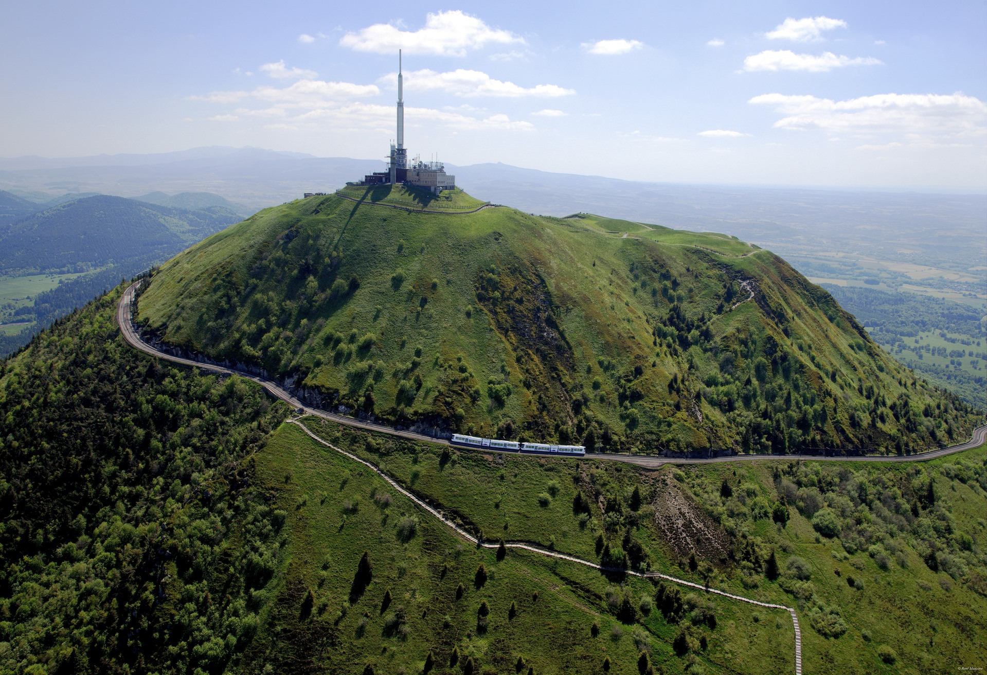 Le Puy de Dôme séduit toujours